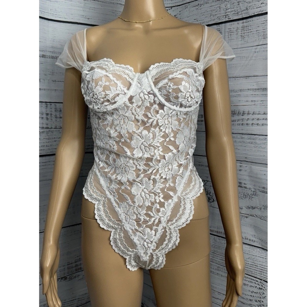 VTG Rare Cinema Etoile White Floral Lace Mesh Sheer Bodysuit Medium USA Bridal‎
